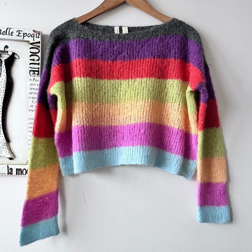 ❌SOLD❌ Anthropologie MOTH Alpaca Dopamine Striped Crew Neck Cropped Sweater